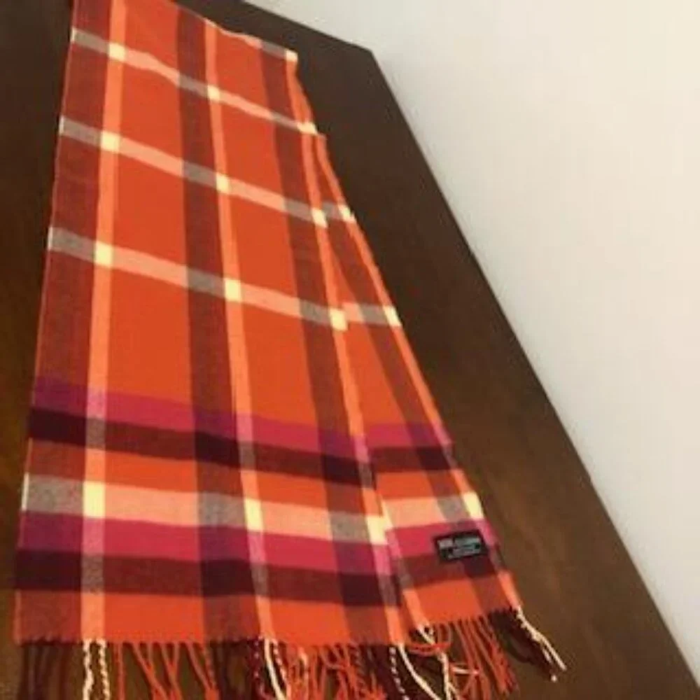 Cashmere Plaid Unisex Scarf Made in Scotland Pre-Owned.